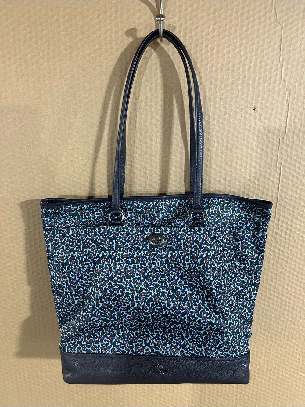 NWT Coach Navy and Teal Leopard-Print Tote